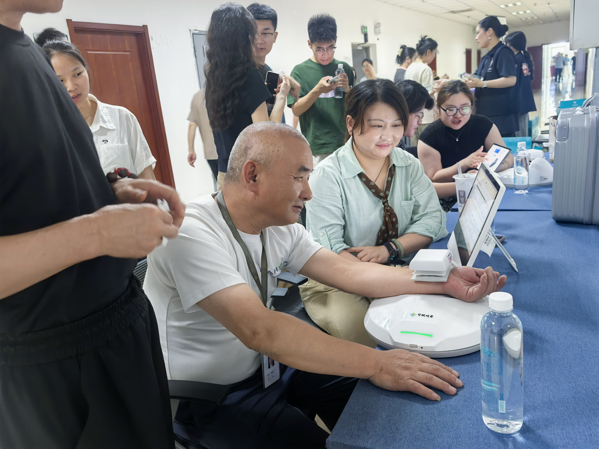 连锁品牌怎么用中医AI匹配自家产品？